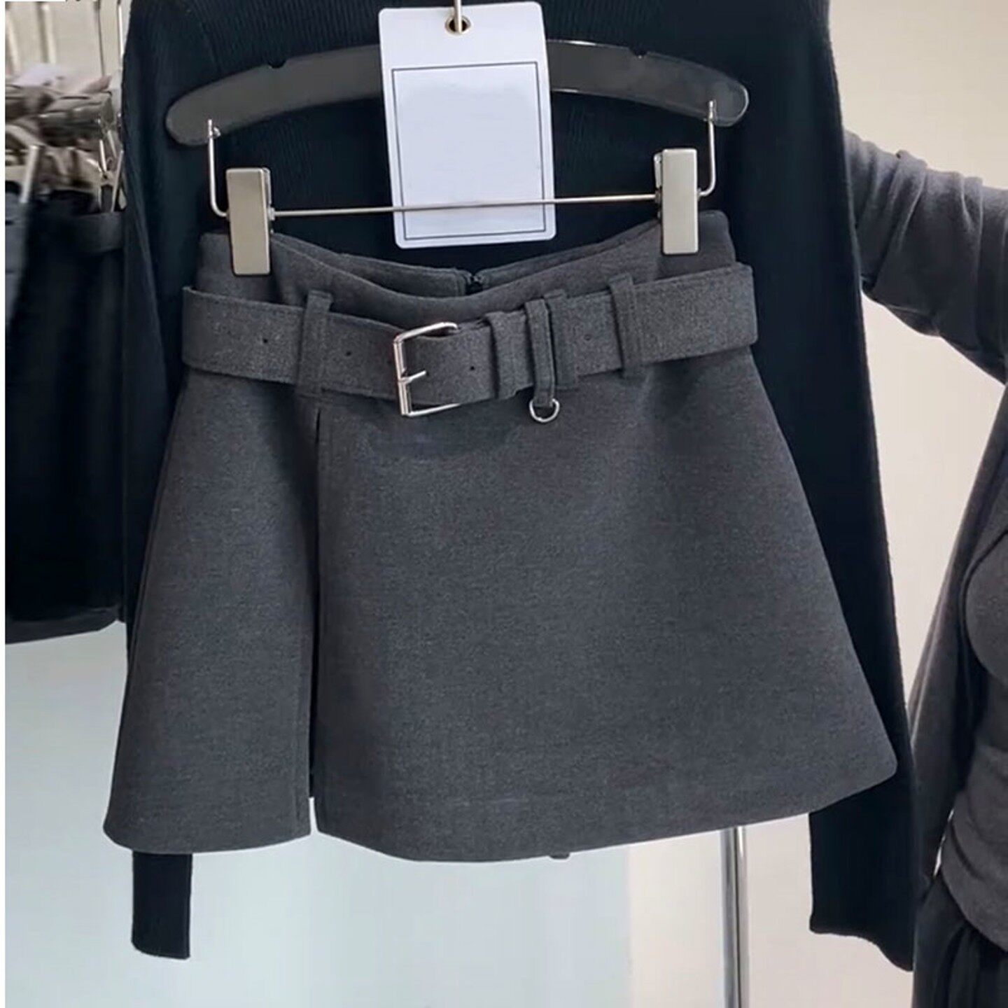 深灰色毛呢半身裙裤女秋冬新款高腰显瘦侧开叉短裙防走光休闲裤裙