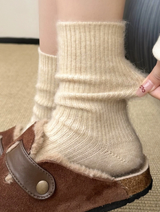 羊毛堆堆袜子女秋冬季美拉德中筒袜加厚保暖羊绒袜搭配勃肯鞋长袜