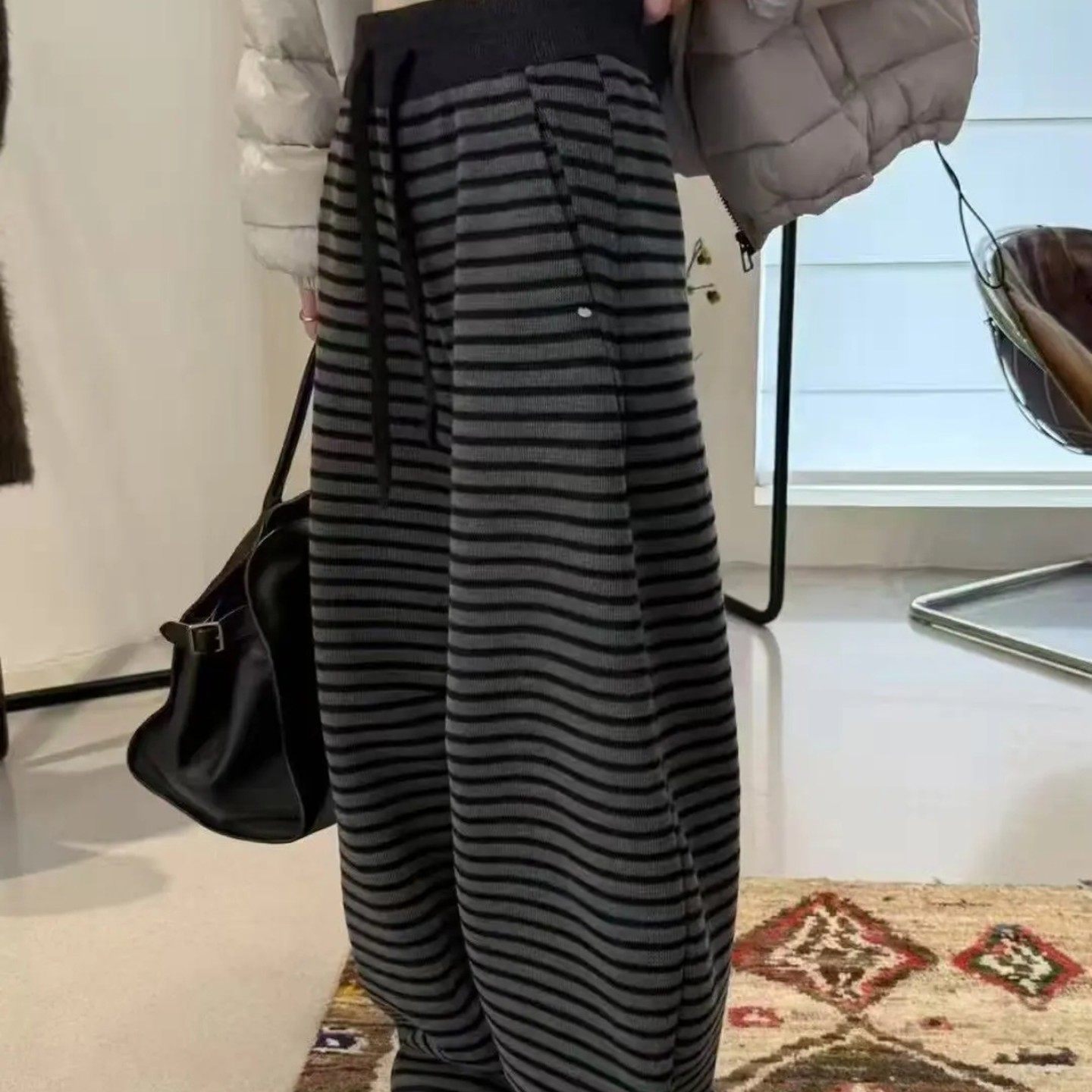 加绒加厚条纹阔腿裤女秋冬新款慵懒风休闲宽松直筒显瘦高腰拖地裤