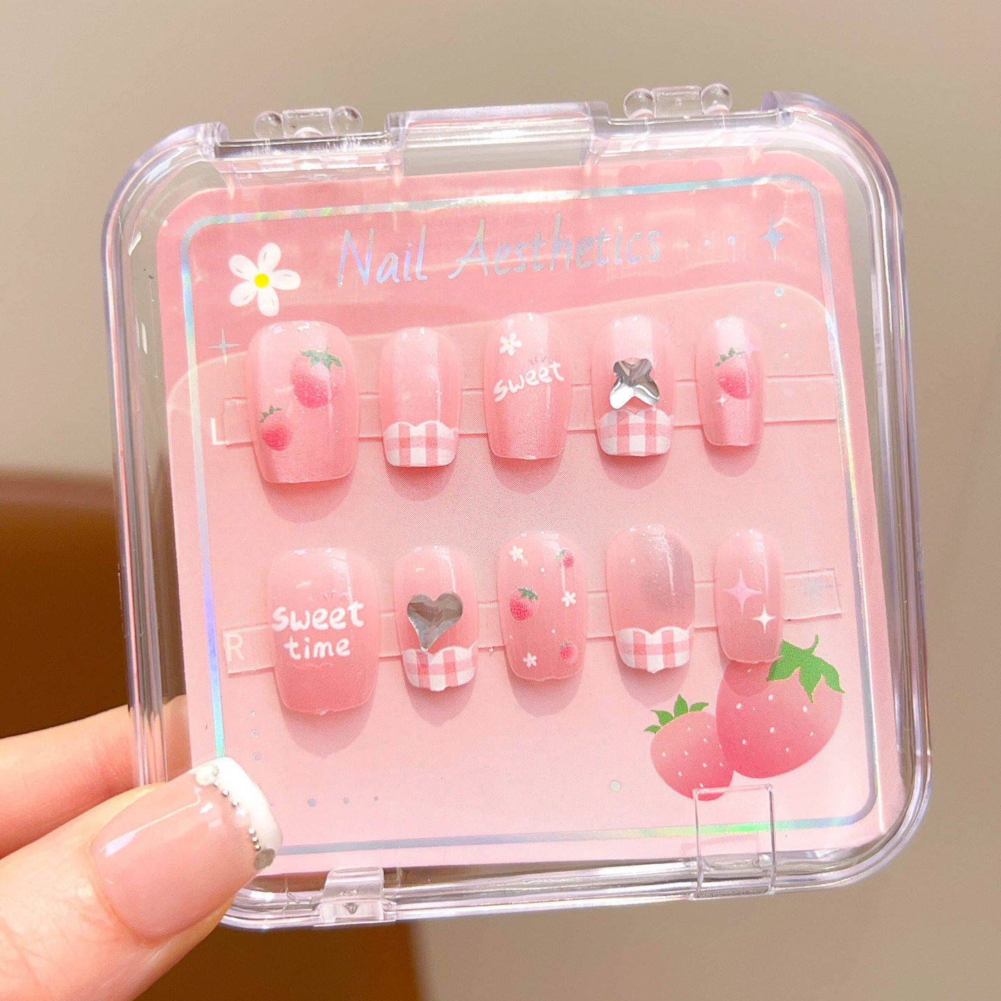 儿童穿戴甲水果荔枝女童2026新款穿戴甲片10岁8岁5岁6岁高级感果冻胶儿童女孩新年美甲指甲贴纸