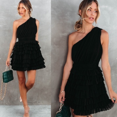 One shoulder party dress欧美性感一字肩褶皱下摆网眼布连衣裙