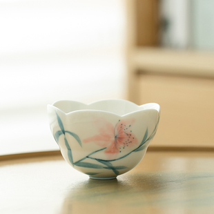 拓土小清新主人杯纯手绘百合花花魁杯花口品茗杯女陶瓷茶杯子茶盏