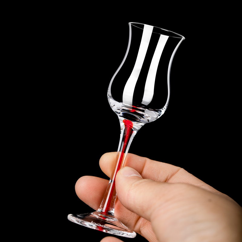 无铅水晶白酒杯高脚杯