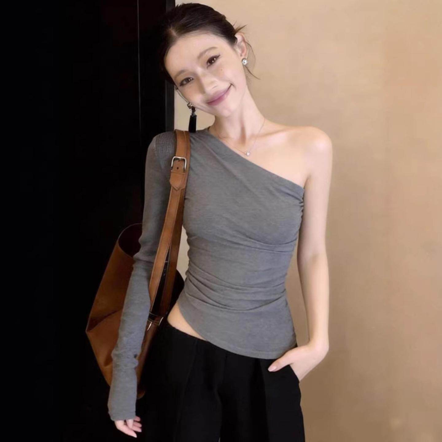 纯欲辣妹风斜肩长袖T恤女春款