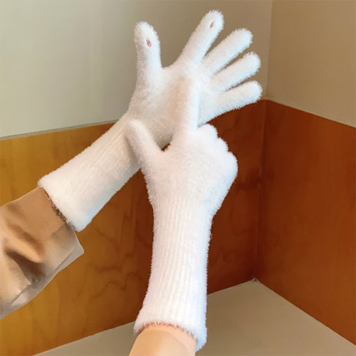 毛绒手套女冬季韩风简约少女心