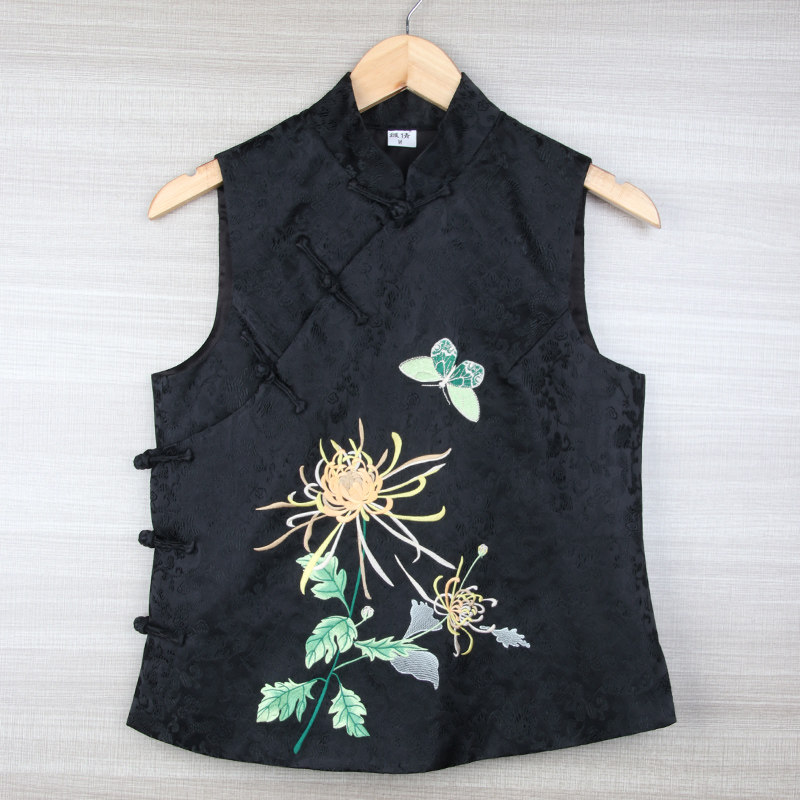 春秋冬新款中国风潮复古短款绣花立领盘扣马甲背心女上衣唐装外穿