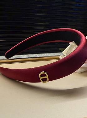 杨杨babytime 质感绝 安可拉红色缎面 猪鼻子发箍 高端礼物百搭美