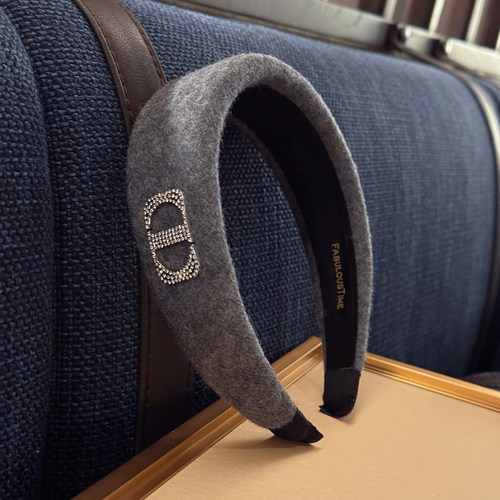 高品质加宽灰色毛呢猪鼻子发箍