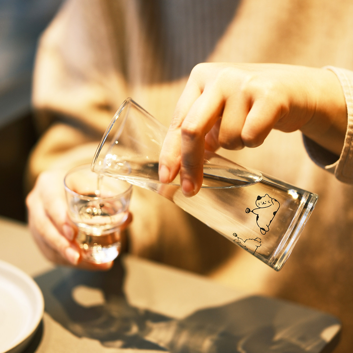 气泡招待所‘原创简笔画小猫小狗玻璃分酒器小酒杯酒壶酒具套装,餐饮具,分酒器,淘宝优惠券,粉丝福利购,淘宝优惠卷