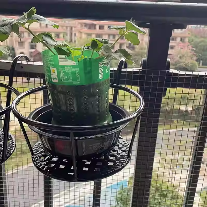 阳台栏杆挂架圆形花盆专用铁架 防盗网壁挂盆挂篮挂式铁艺花架