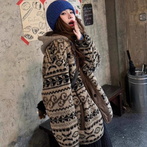 美式复古腰果花拼接羊羔毛外套