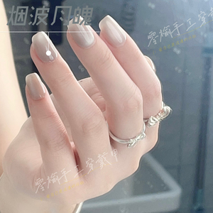 烟波月魄-零榆手工穿戴甲杏仁中梯新款猫眼粉色甲油胶紫色穿戴甲