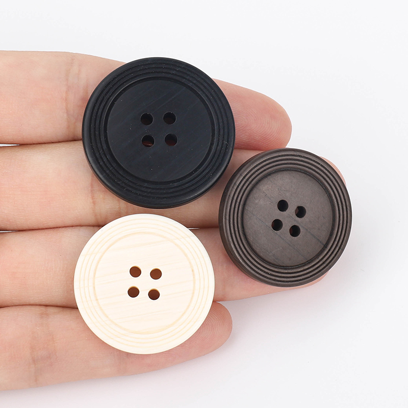 新款纽扣扣子大衣外套西装