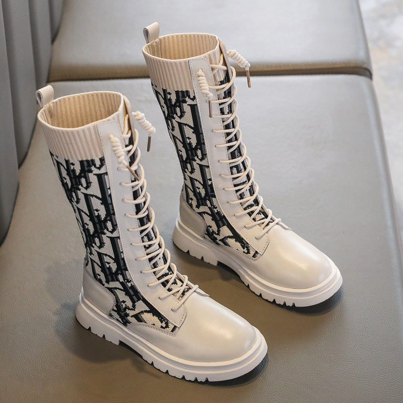 小学生靴子女冬价格 小学生靴子女冬图片 星期三