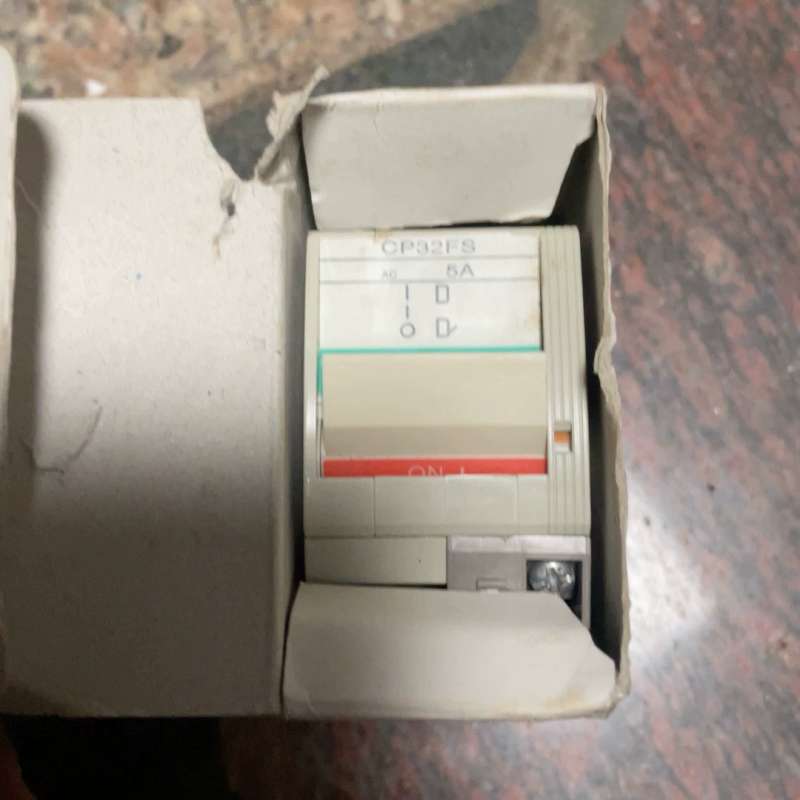议价：正品富士断路器CP32FS  FM/5A。