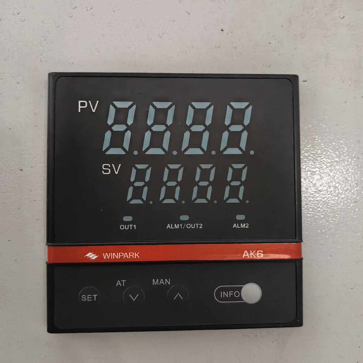 {议价}汇邦温控表AK6一EPL110一C007R一X，仅装了下柜，