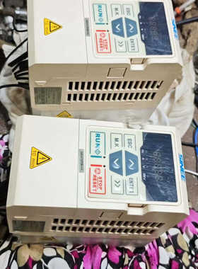 {议价}正弦变频器sinee两个a90-4t2r5b，7
