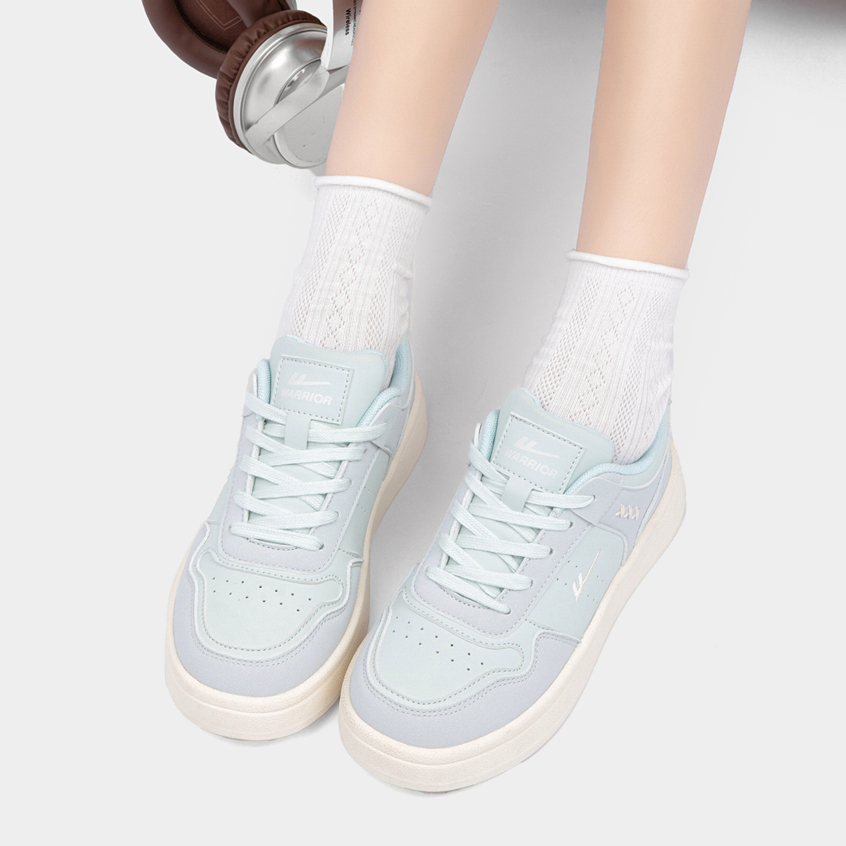 回力2025秋季新款厚底休闲板鞋女