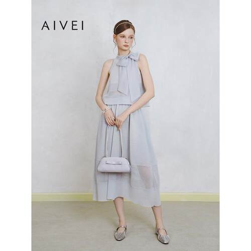 AIVEI欣贺艾薇2025夏季法式优雅女神范蝴蝶结挂脖针织衫S722101A