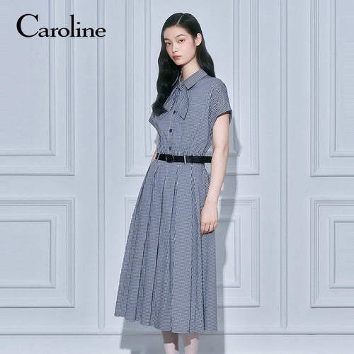 Caroline卡洛琳2026春季新款蓝白格纹百褶衬衫式洋装ESC0L01C