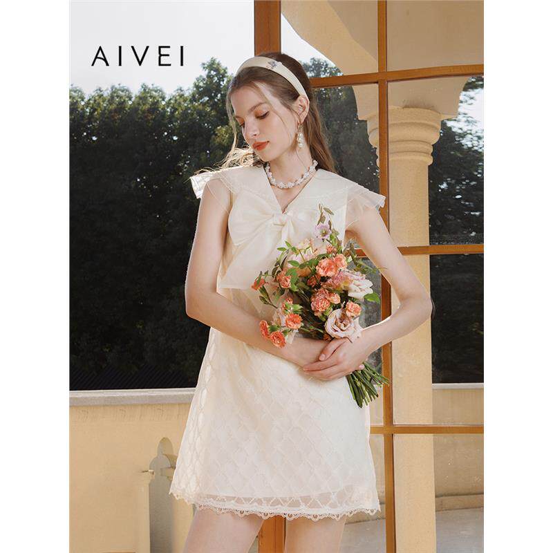 AIVEI欣贺艾薇夏季新超仙气质名媛小香风白色无袖连衣裙R0360124