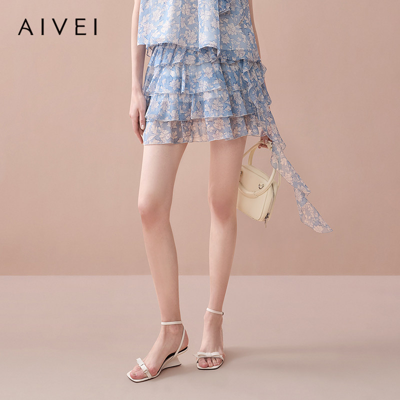 AIVEI欣贺艾薇2025夏季新小个子海边度假风碎花蛋糕短裙XRV3Q05B