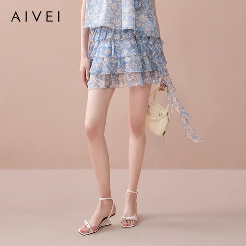 AIVEI欣贺艾薇2025夏季新小个子海边度假风碎花蛋糕短裙XRV3Q05B