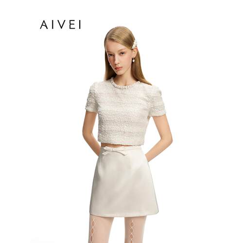 AIVEI欣贺艾薇2026早秋新千金小香亮片肌理感短袖针织衫XSV5S03S