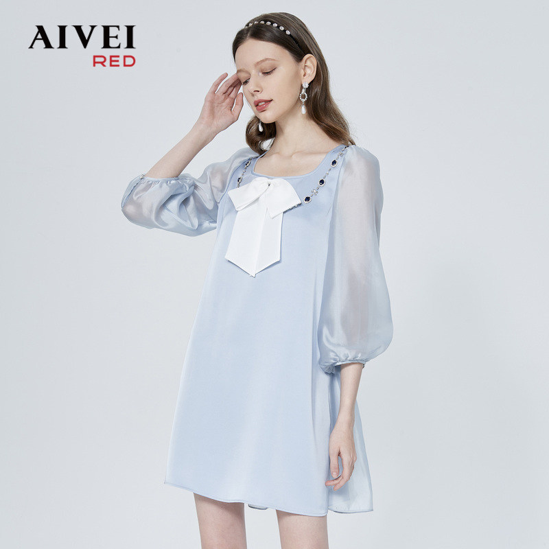 AIVEI彩钻方领轻盈娃娃连衣裙