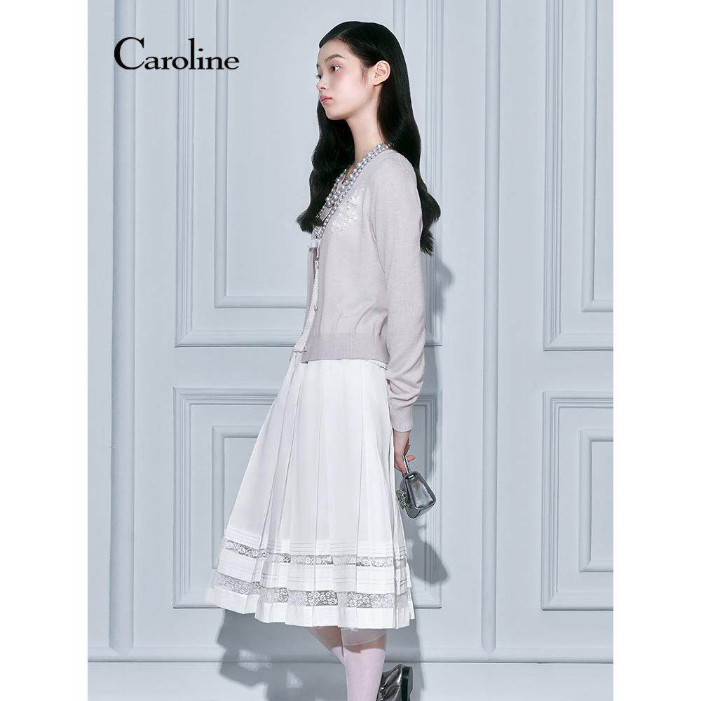 Caroline卡洛琳2026春季新款百褶蕾丝拼接中长A字半身裙ESC1Q01C