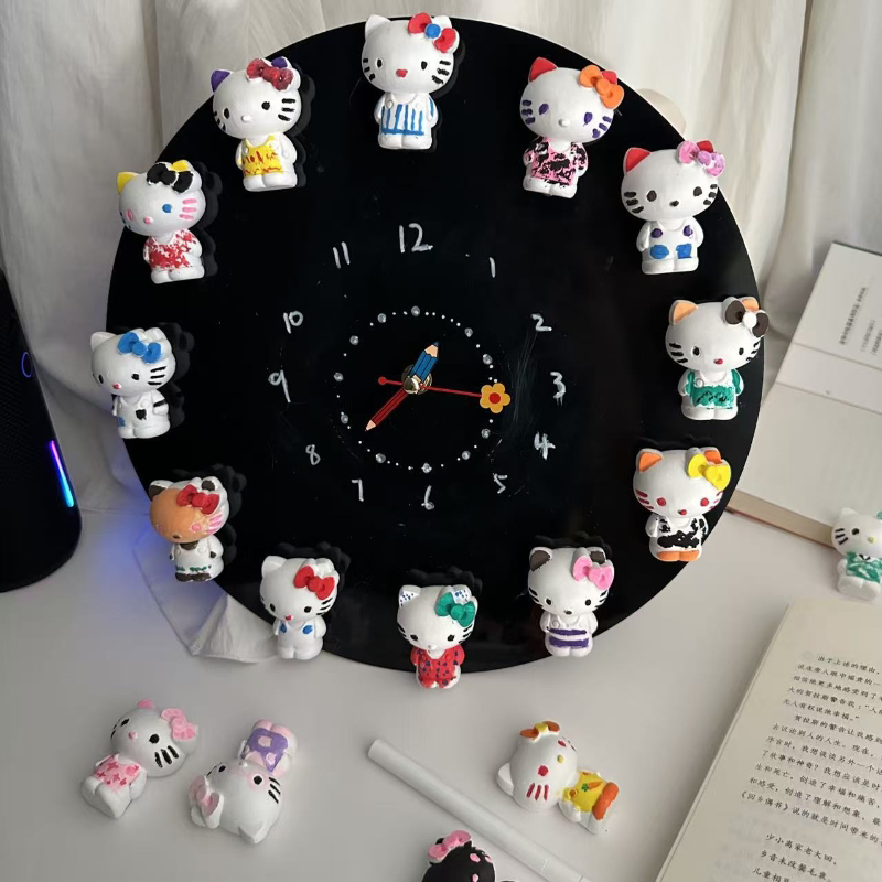 卡通风Hello Kitty台钟diy创意立体造型桌面装饰闹钟少女摆件礼物