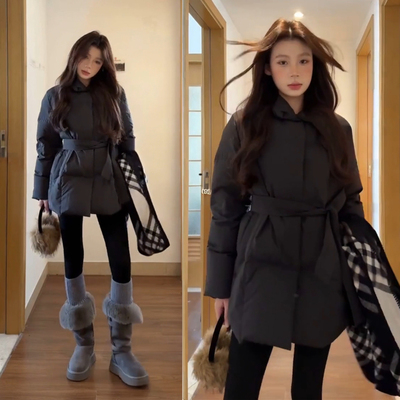 黑色系带羽绒服女2025冬季新款韩版设计感收腰显瘦白鸭绒加厚外套