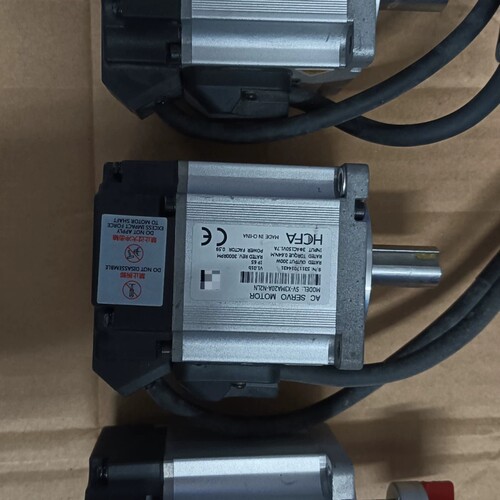 议价禾川HCFA伺服电机SV-X3MA020A-N2LA一个，S V-X3MA020A-N2LN