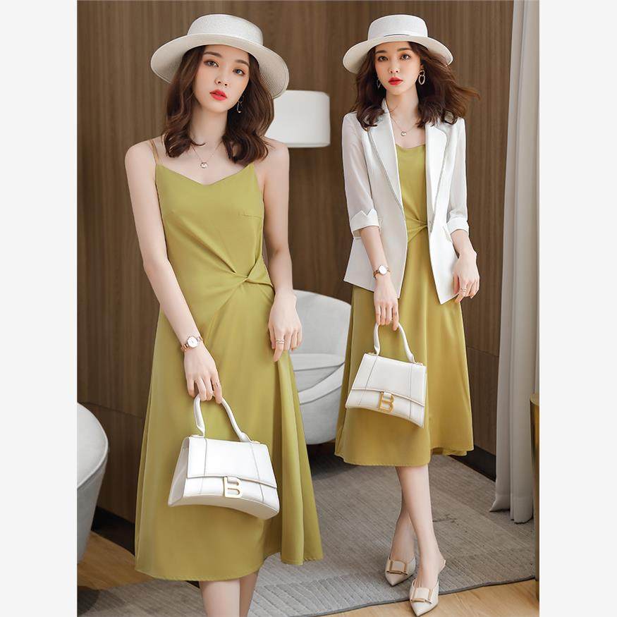 春季和秋季缎面吊带裙女士夏季2025新裙子高端套装与连衣裙两件套