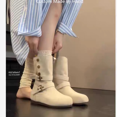 真皮内增高鞋米白色小短