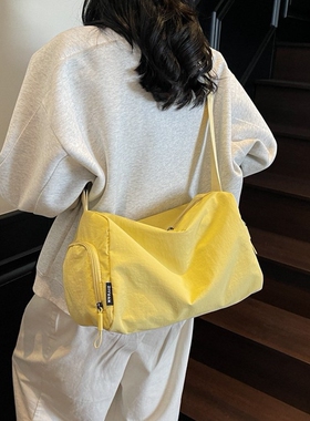 日韩女士包包大容量斜挎包女高级运动短途出行休闲尼龙单肩包