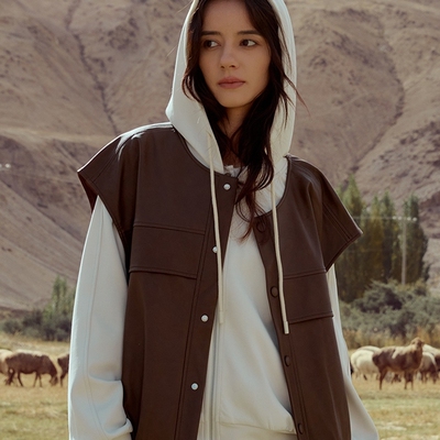 琥珀粽皮马甲雾面皮革排扣花苞