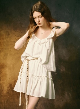 北欧极简花边抽褶轻盈柔软棉麻带衬裤短裙