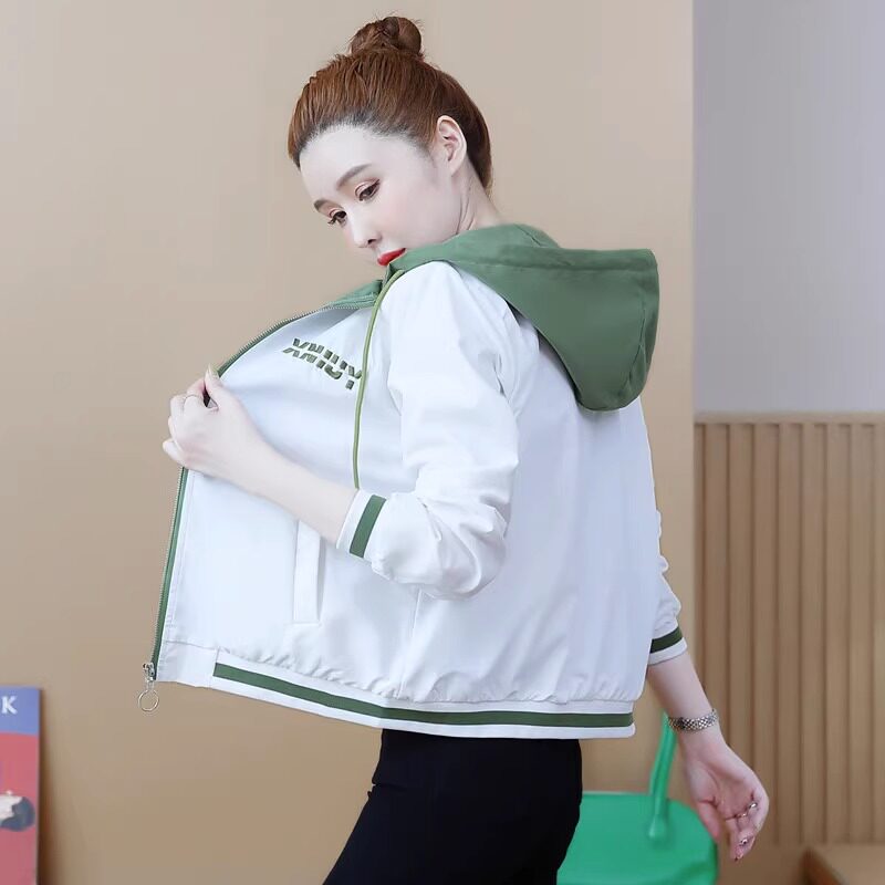 小个子连帽风衣女士春季薄款2026新款宽松显瘦短款棒球服外套夹克