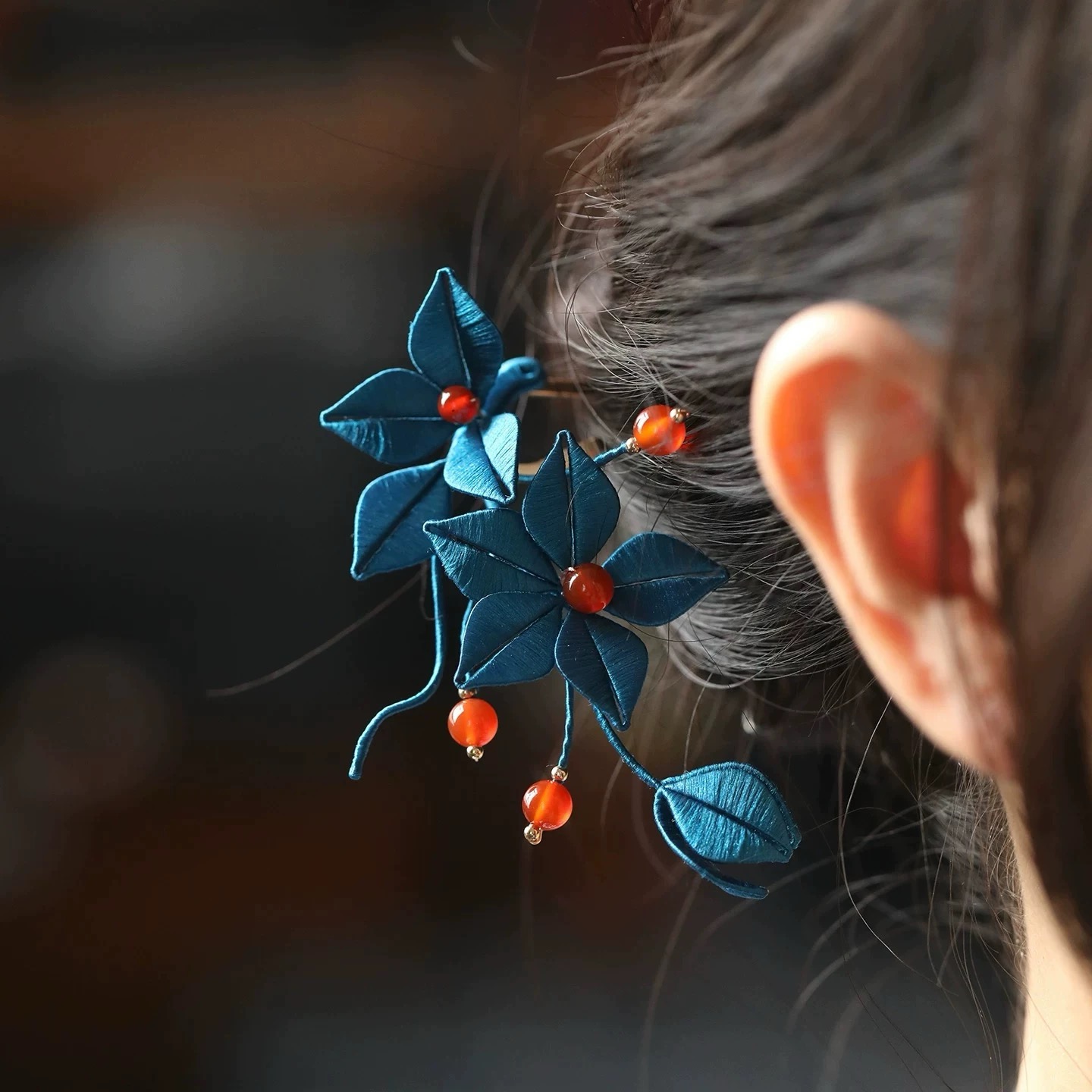 蓝色缠花发簪女简约高级感百搭丸子头发饰小仙女日常盘发u形发钗