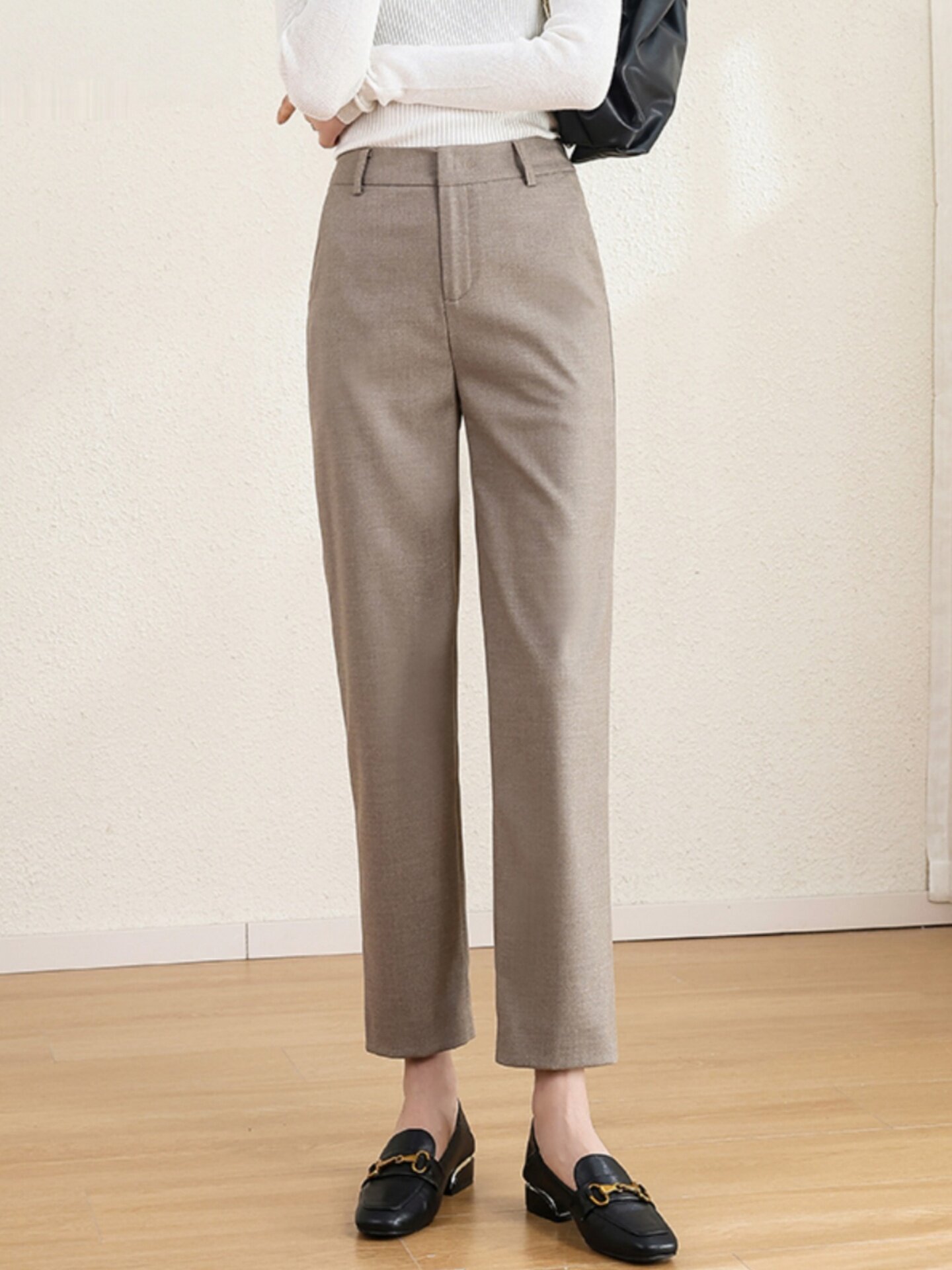 韩国高腰小脚烟管裤女款秋季新款百搭休闲直筒裤宽松显瘦西装裤子