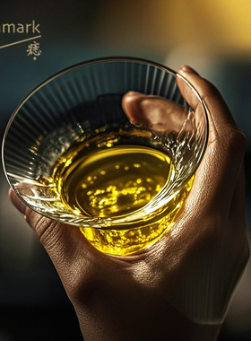 痣birthmark杯子spin glass旋转的烈酒盏 whisky威士忌酒杯月球杯