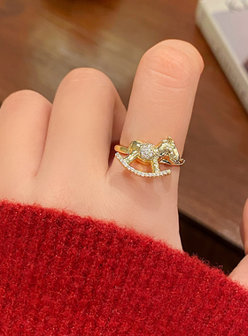 马年生肖红色开口戒指女2025新款爆款小众设计食指环轻奢高级感