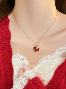 新款红色马年小马短款毛衣链项链