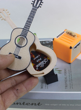 Dollhouse娃娃屋1:12微缩吉他尤克里里微缩拨片收纳盒模型