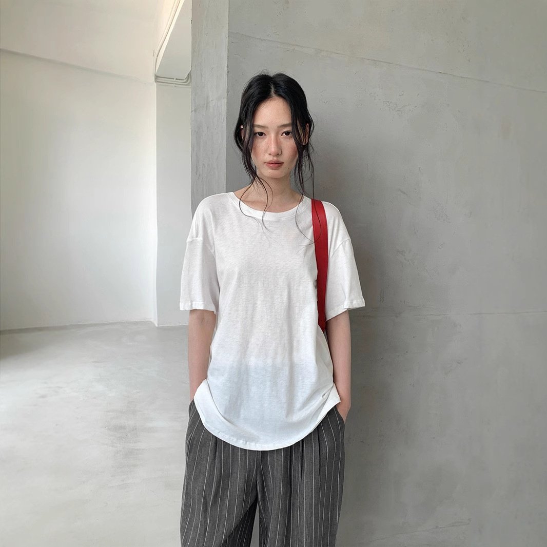 夏安若爱与南希十三行2025夏季背后镂空扭结设计透气纯棉短袖T恤