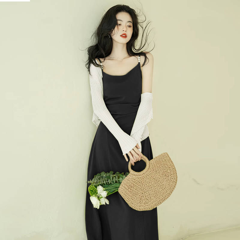 两件套法式绿色连衣裙夏2025新高级感气质绝美超仙吊带开衫6904