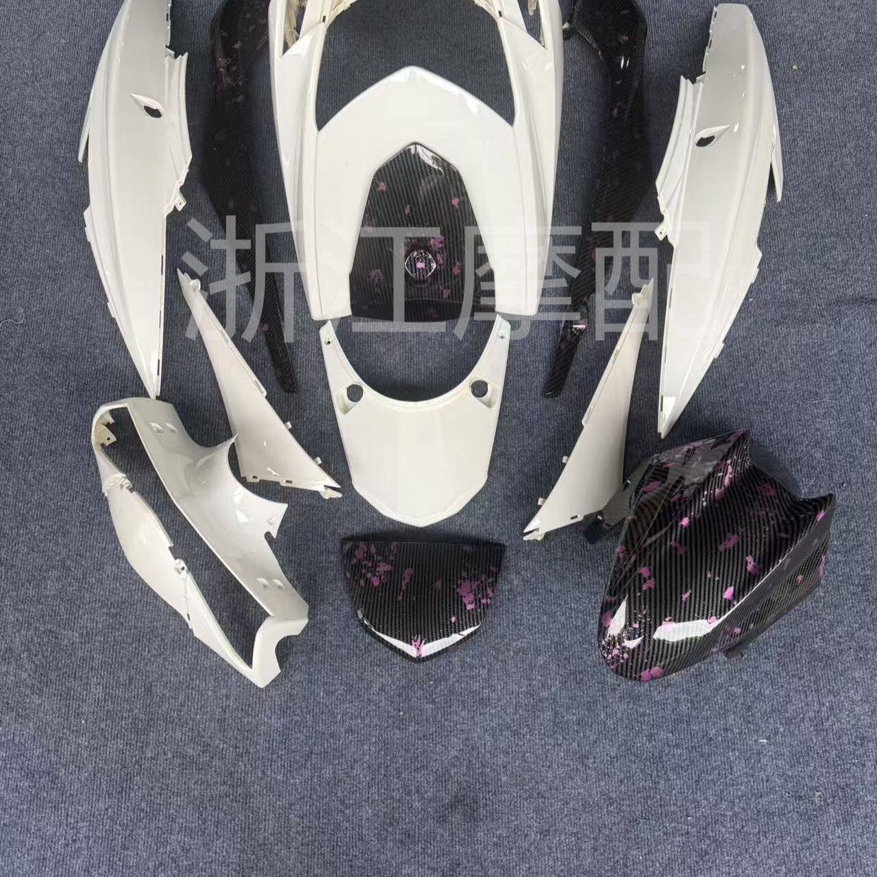 适用林海大劲战五代目LH125T-20摩托车三阳原厂油改电外壳整套