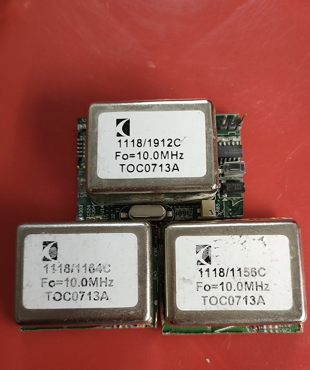 拆机 恒温晶振OCXO 10MHZ ，TOC0713C，规格3.7*2.6*1.2cm高