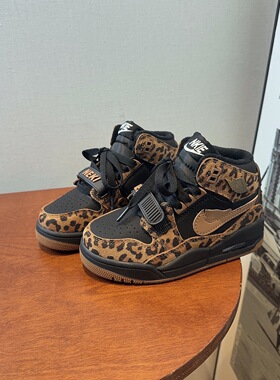 儿童真皮AJ高帮豹纹运动鞋2025秋冬新款女童加绒二棉鞋男童跑步鞋
